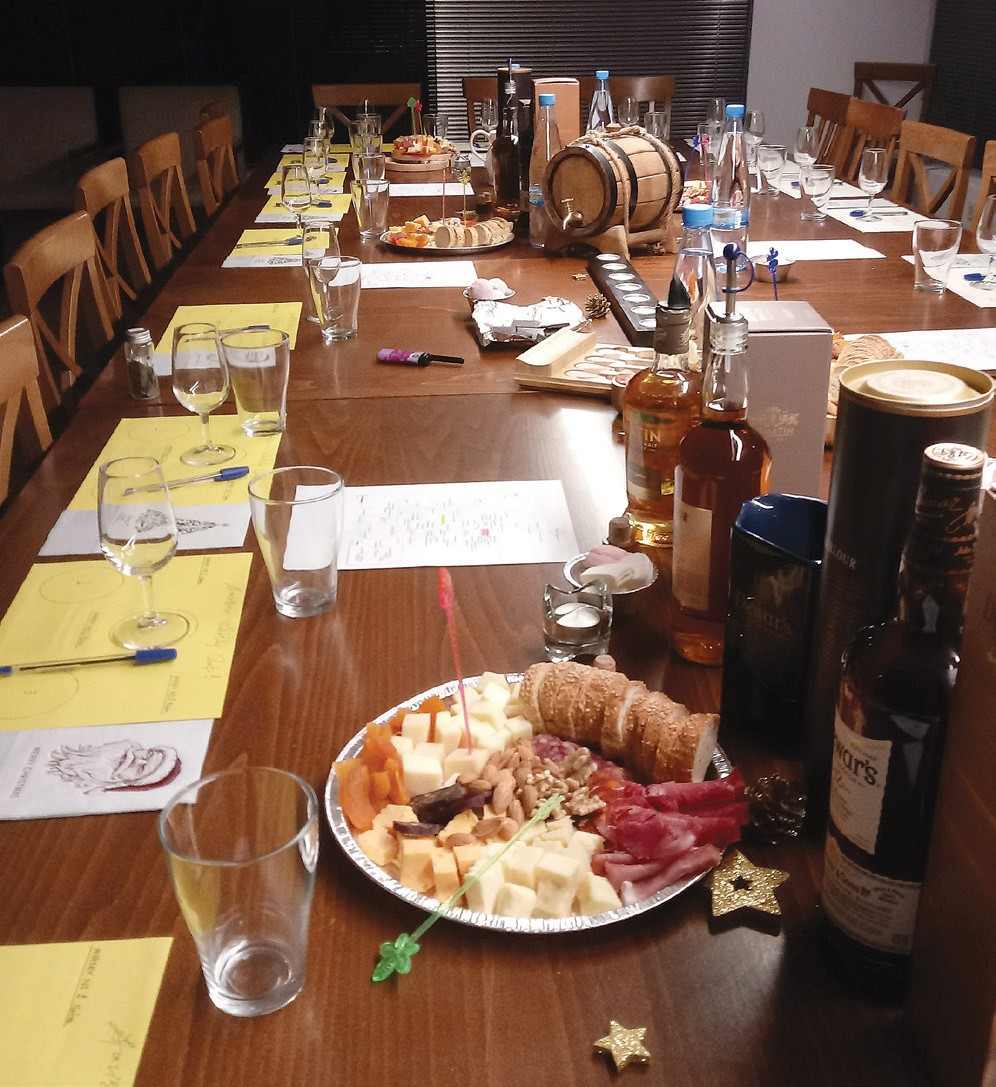 Harison Whisky Club2