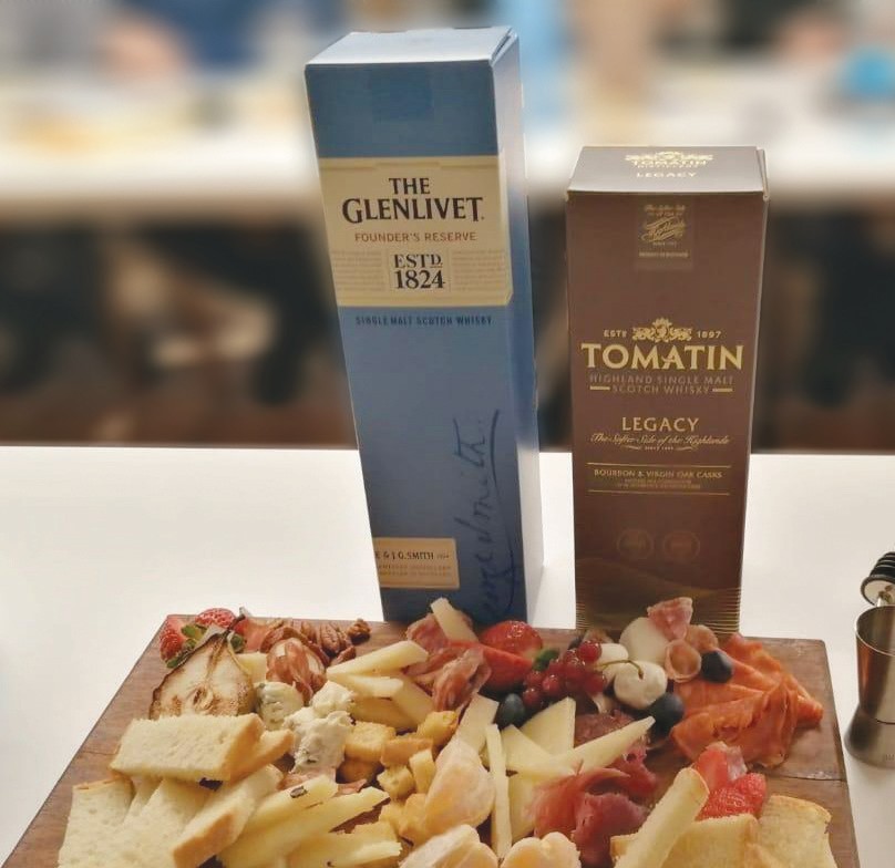 Harison Whisky Club4