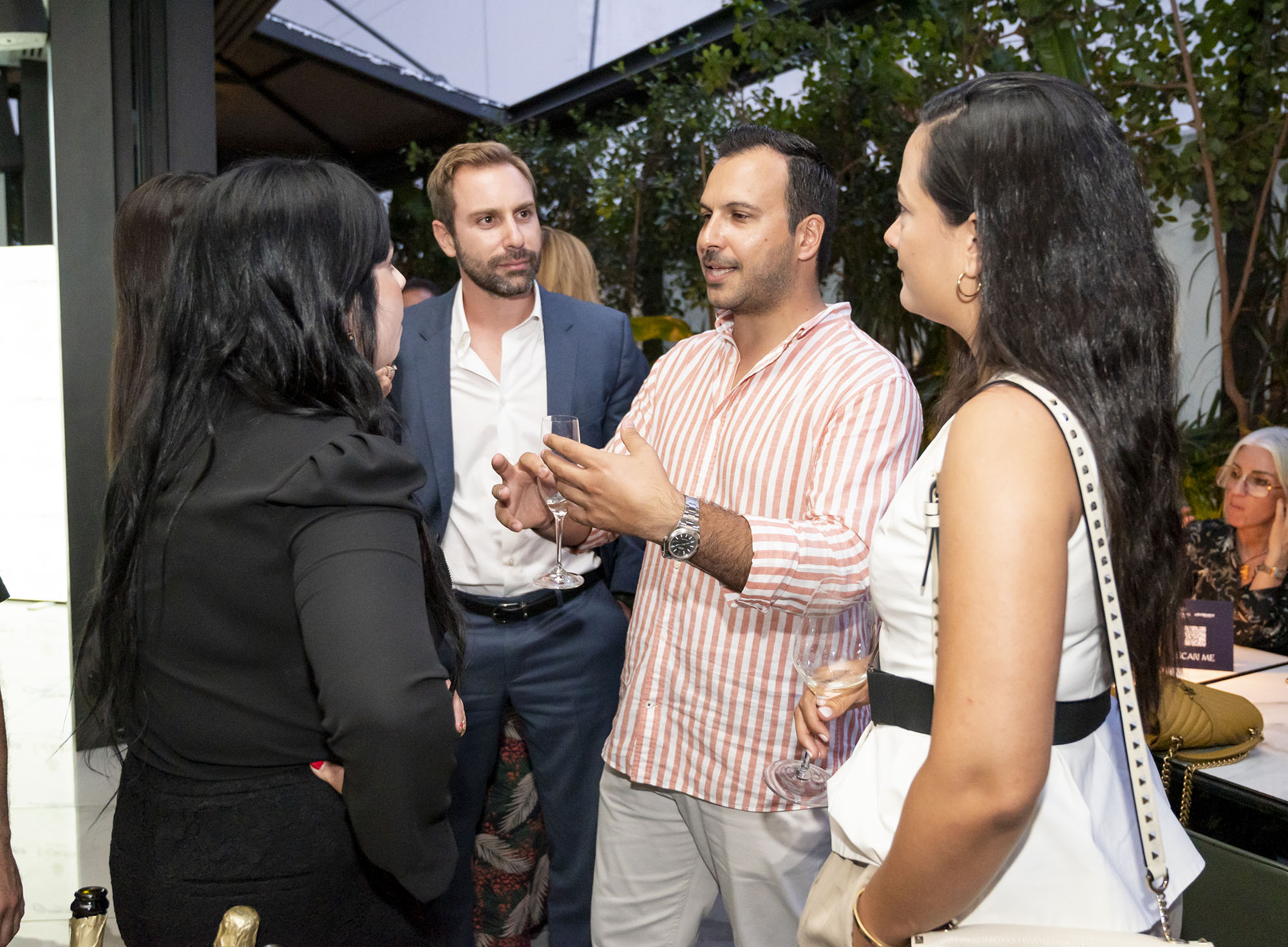 EXPLORA JOURNEYS GLAM PARTY 10