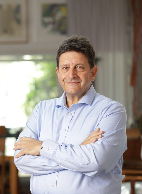 Dr Symeon Kassianides 