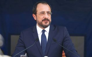 За что критикуют президента Кипра?