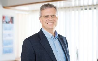 Стив Иллман:   «мы  помогаем  клиентам  экономить  время,  деньги  и  силы»