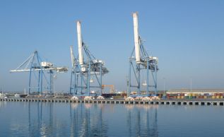 Приватизация порта: идеально на бумаге, проблемно на практике