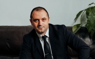 M. Target Group: your success is our target