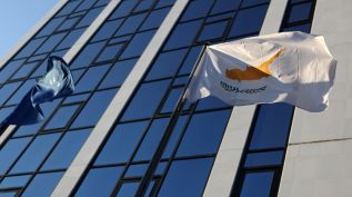 Кипр недостаточно хорош как политически и экономически, так и в вопросах управления